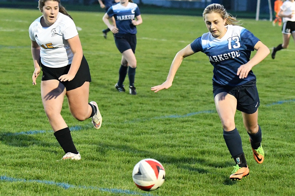 Lady Stamps - Titans