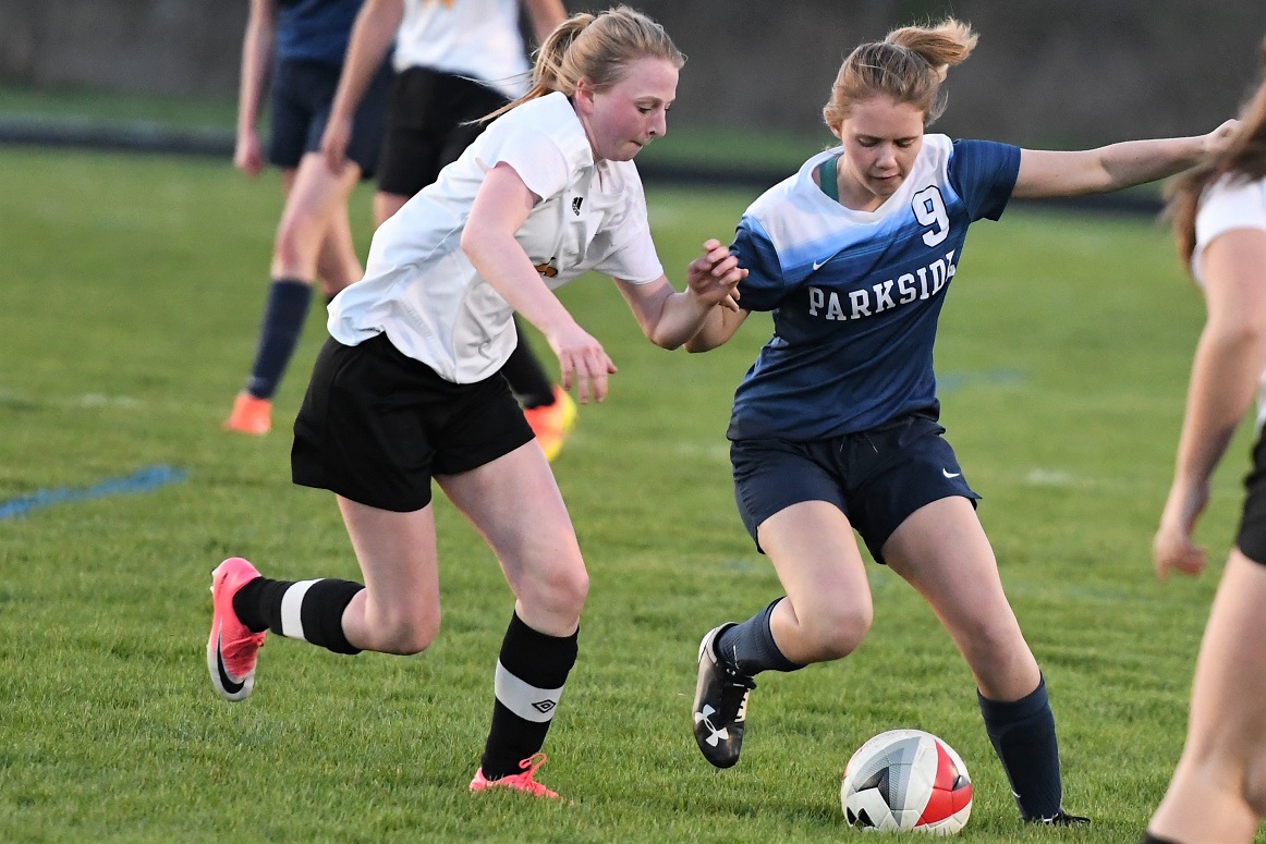 Lady Stamps - Titans