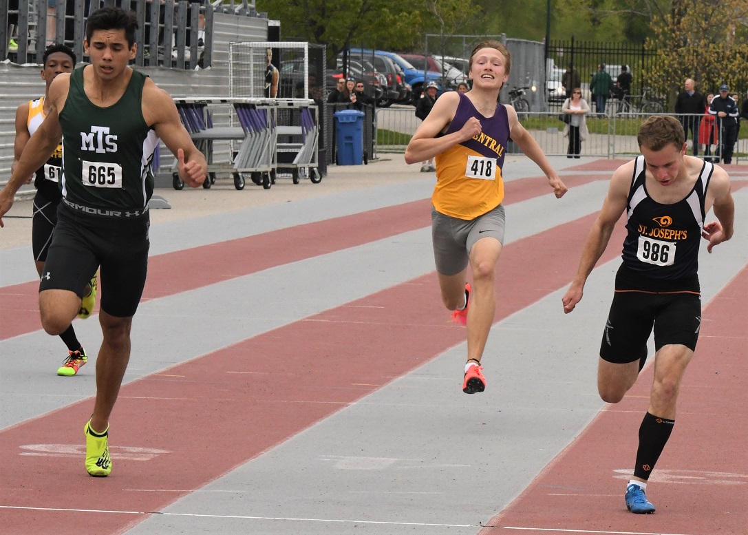 St. Joe's Barnes 200