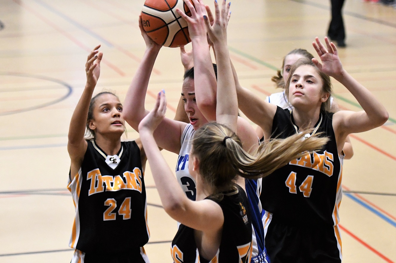 WOSSAA junior girls basketball