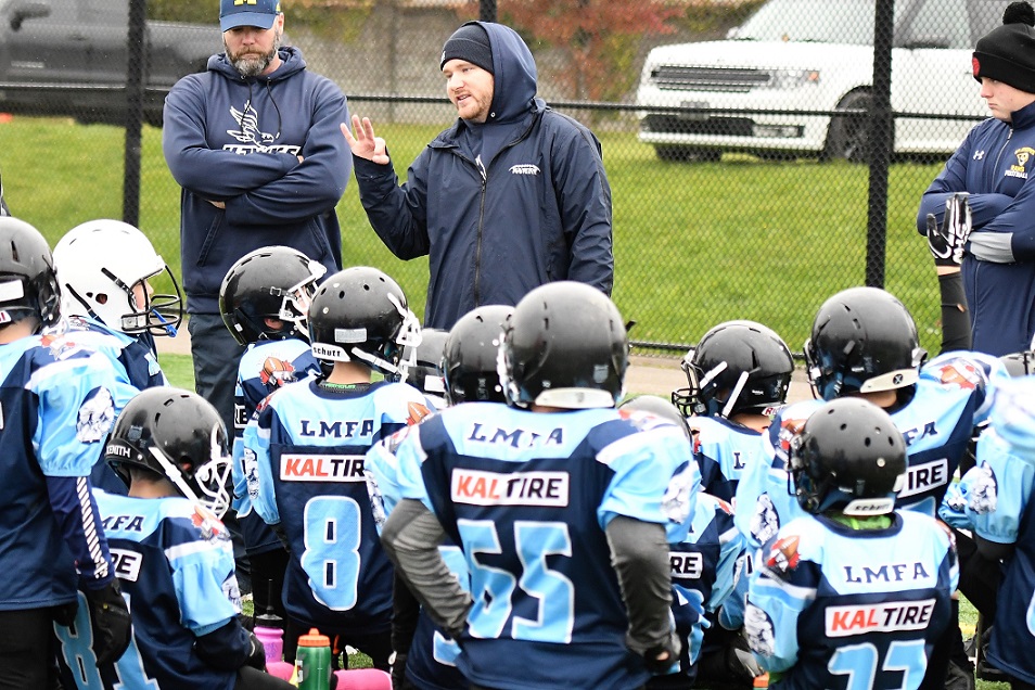 atom football semifinal
